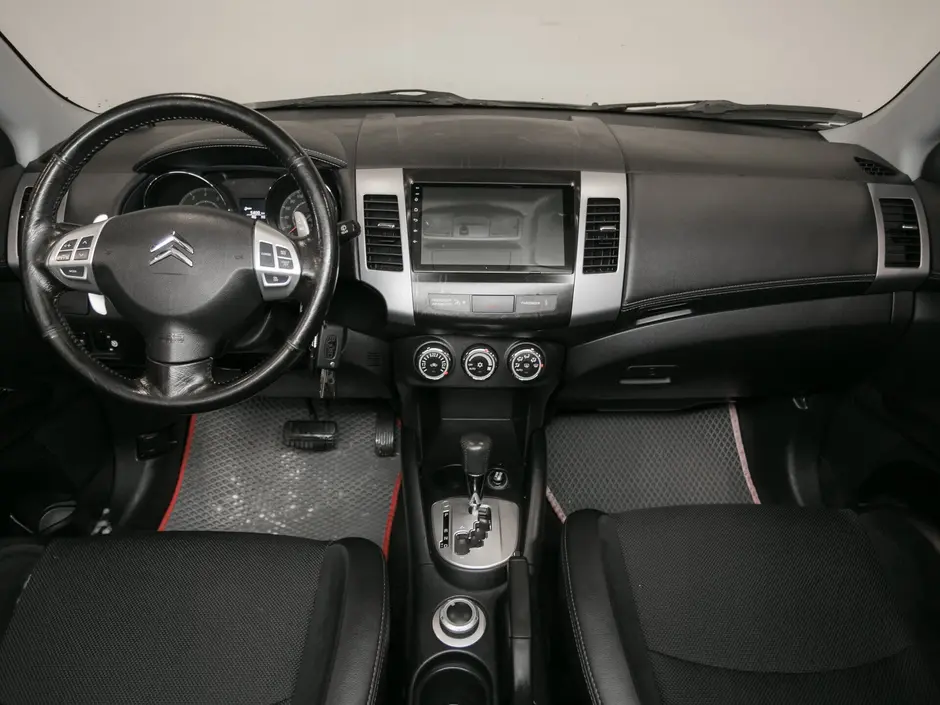 «Авто на Неве»