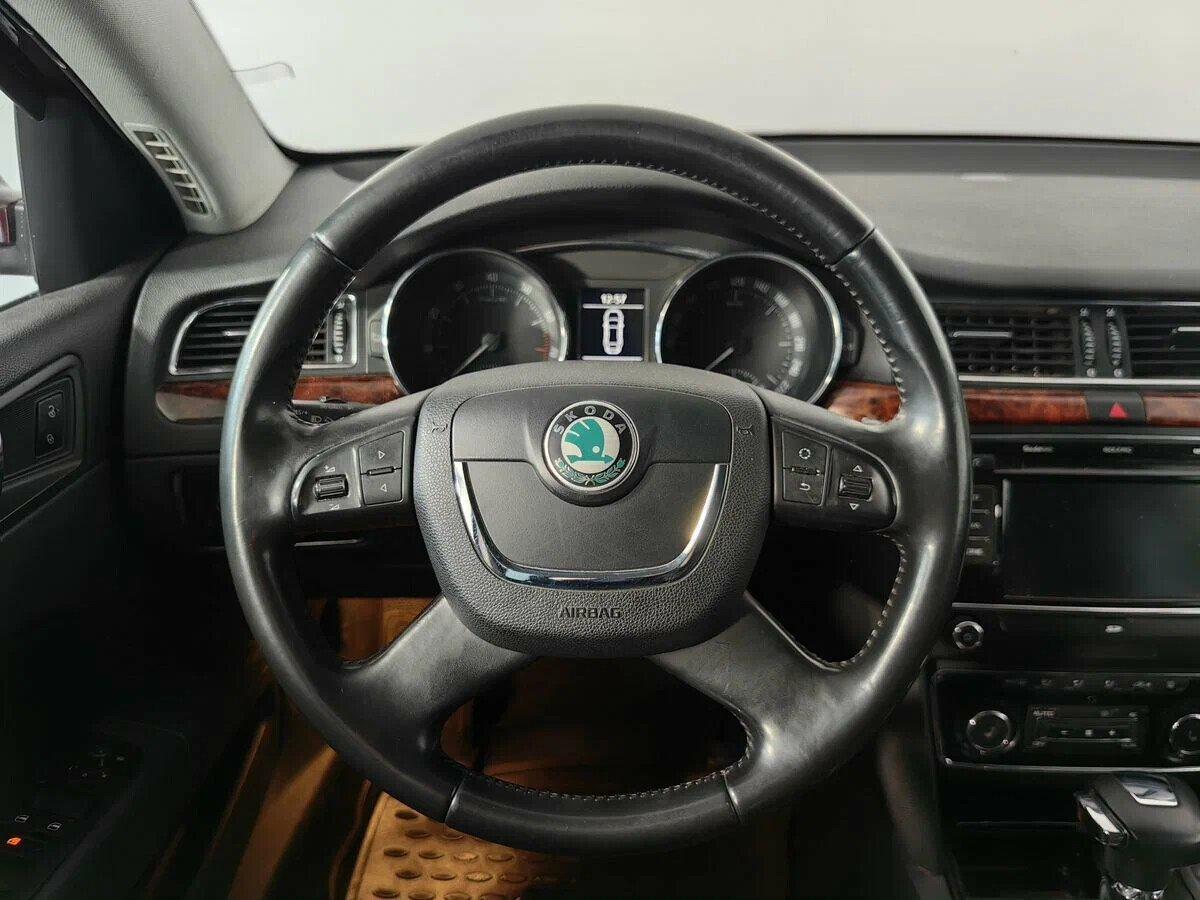 фото автомобиля 6