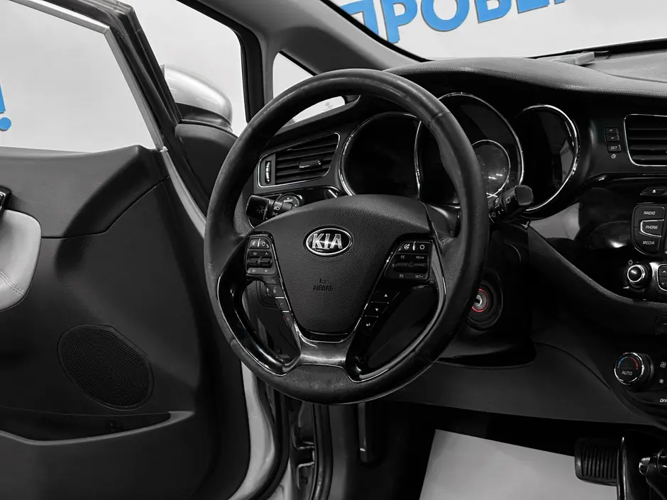 «Авто на Неве»