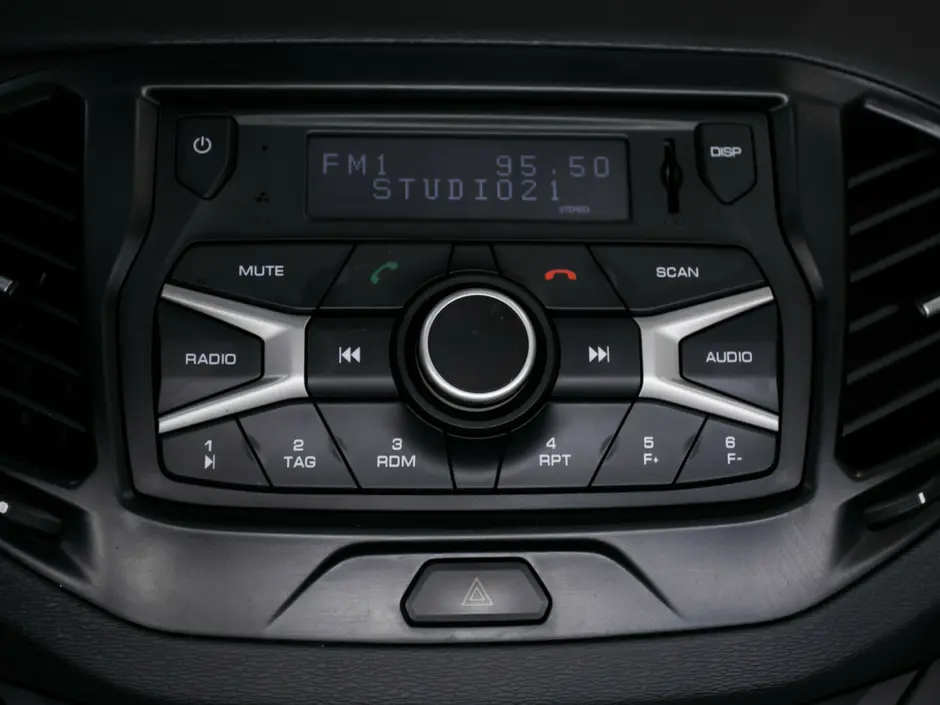 «Авто на Неве»