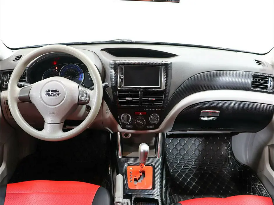 «Авто на Неве»