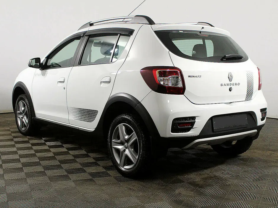 «Авто на Неве»