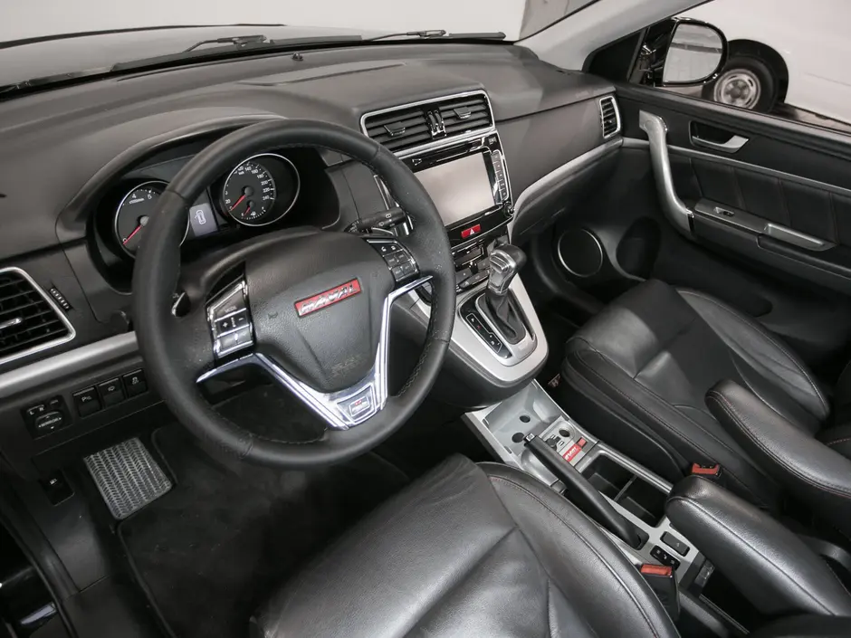 «Авто на Неве»