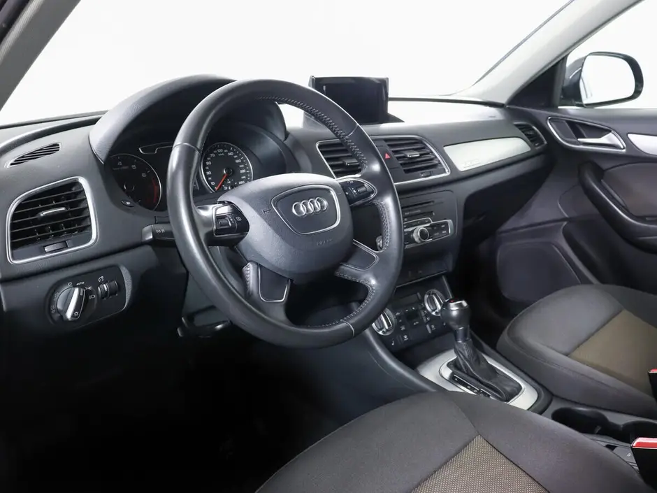 «Авто на Неве»