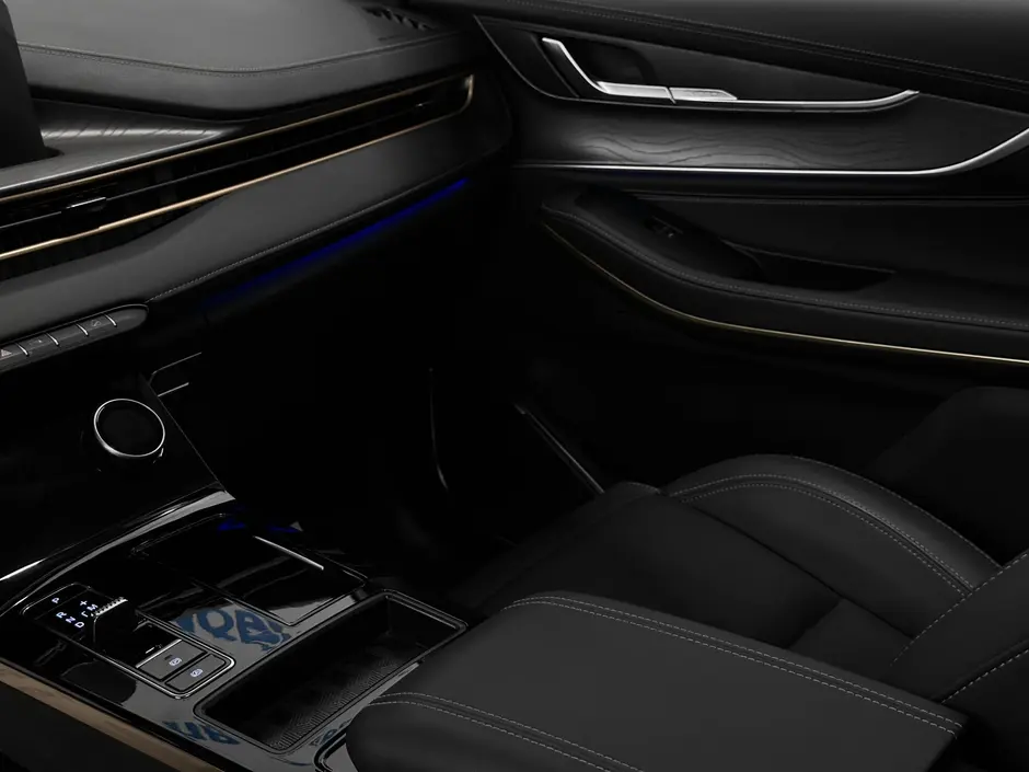 «Авто на Неве»