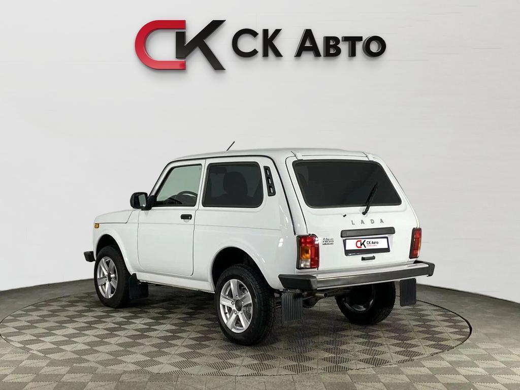 фото автомобиля 3