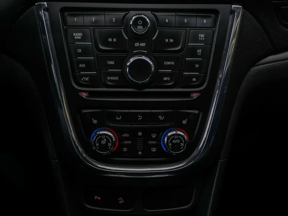 «Авто на Неве»