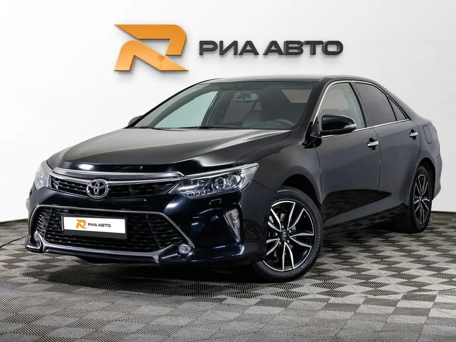 Toyota Camry, 2018 г.
