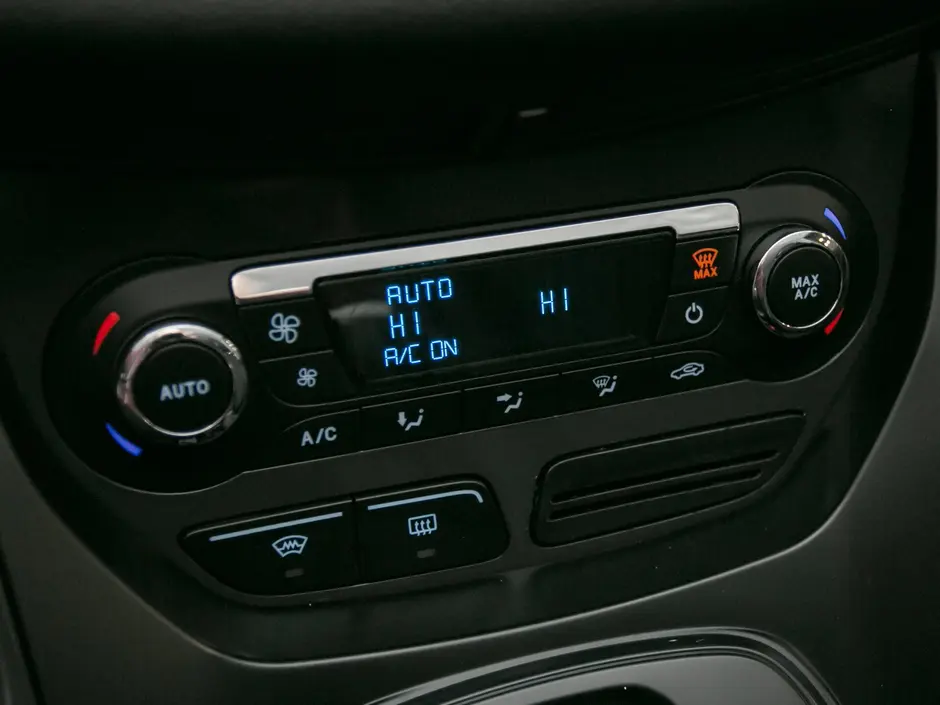 «Авто на Неве»