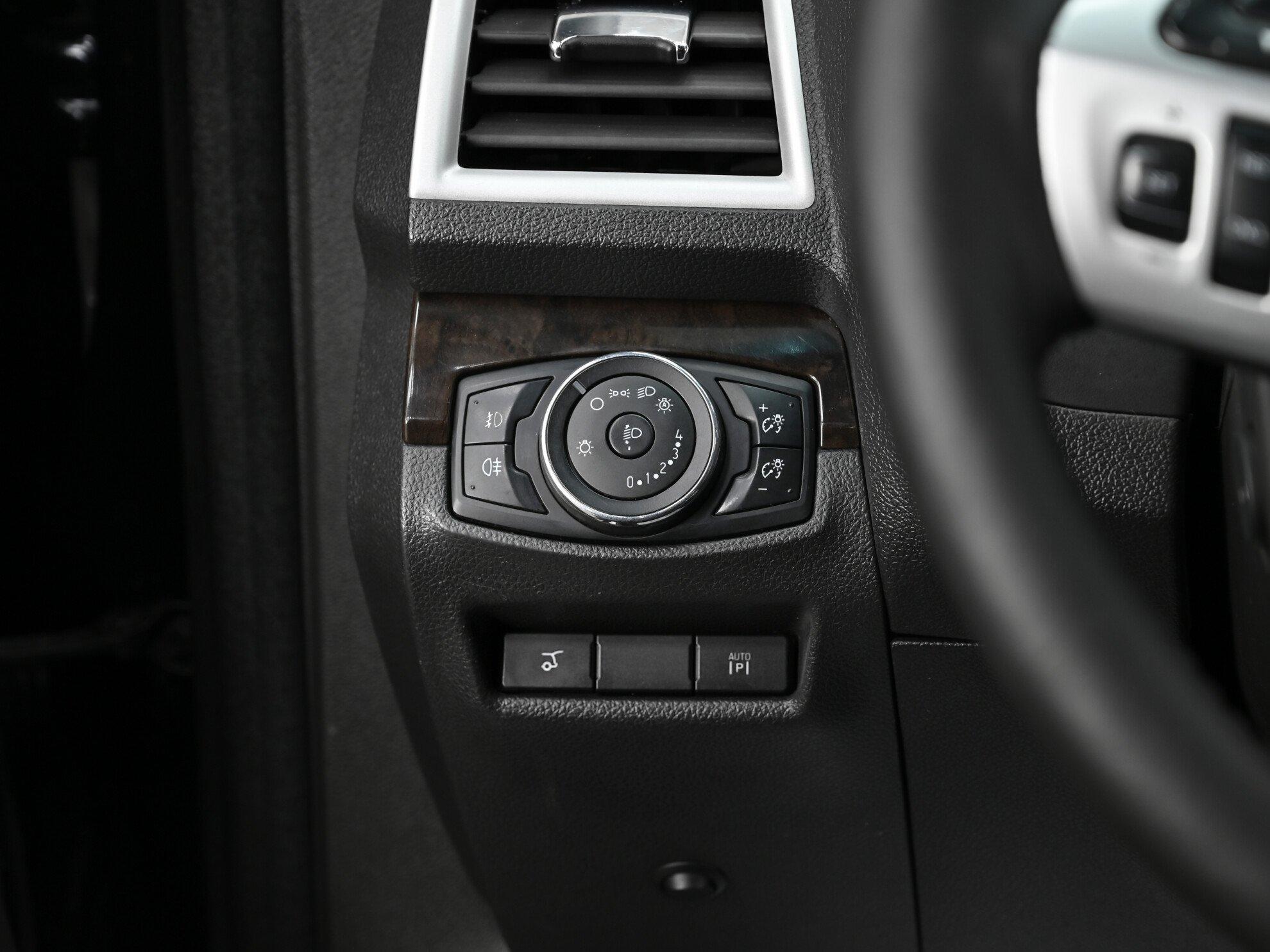 фото автомобиля 11