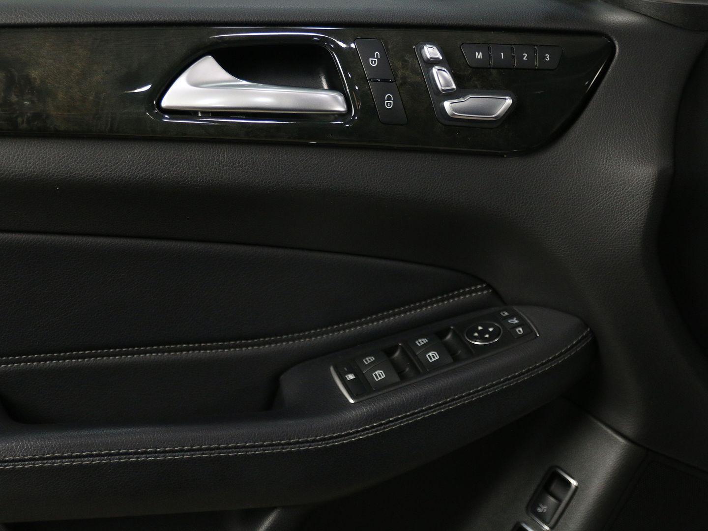 фото автомобиля 12