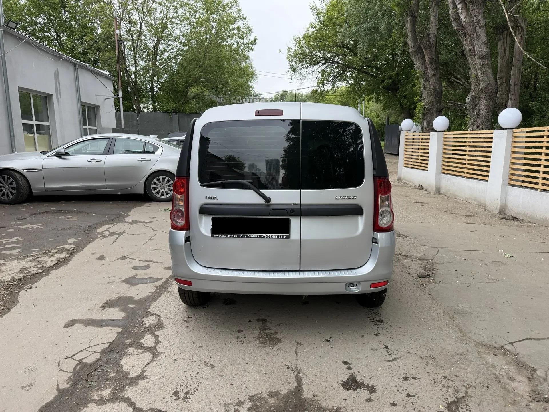 фото автомобиля
