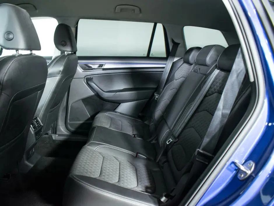 «Авто на Неве»