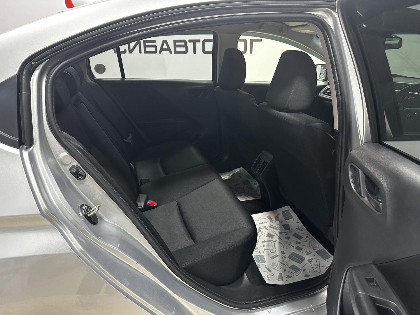 фото автомобиля 7