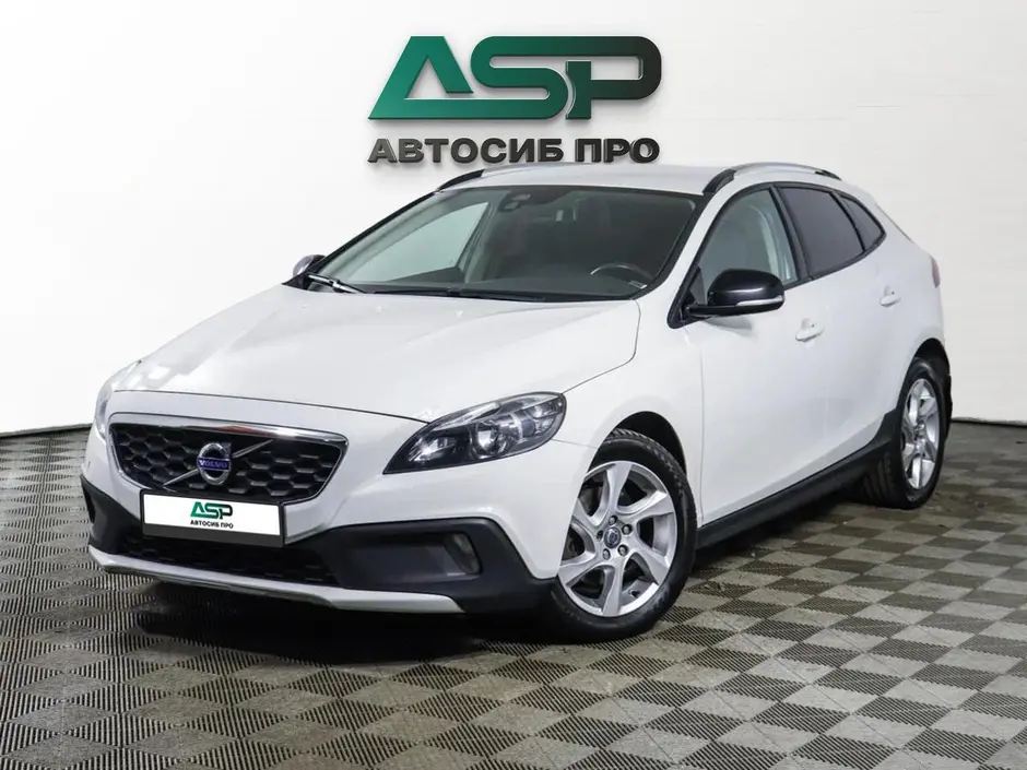 Volvo V40, 2013 г.
