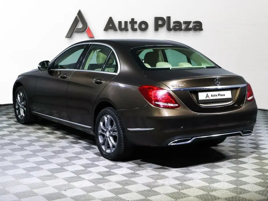 AutoPlaza
