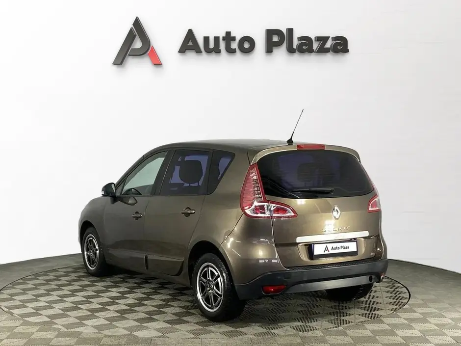 AutoPlaza