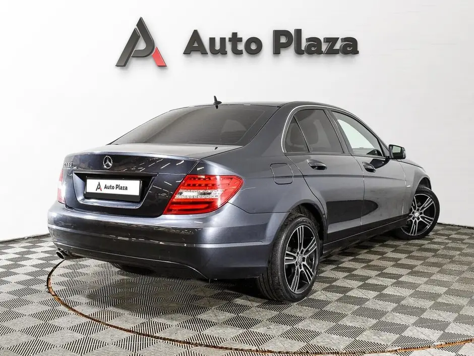 AutoPlaza
