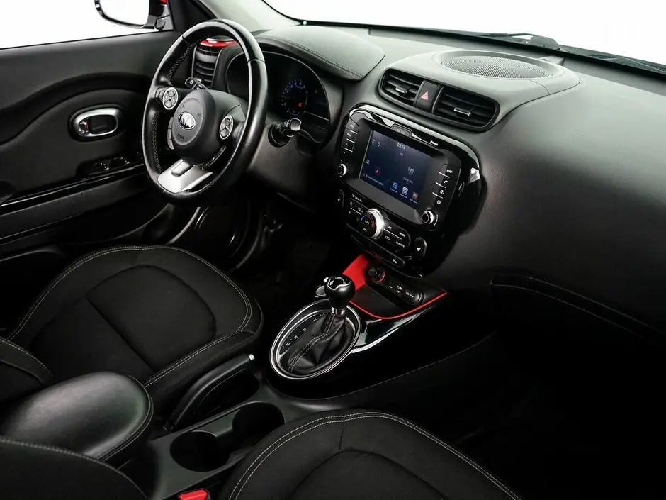 «Авто на Неве»