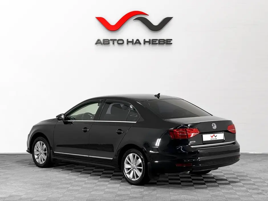 «Авто на Неве»