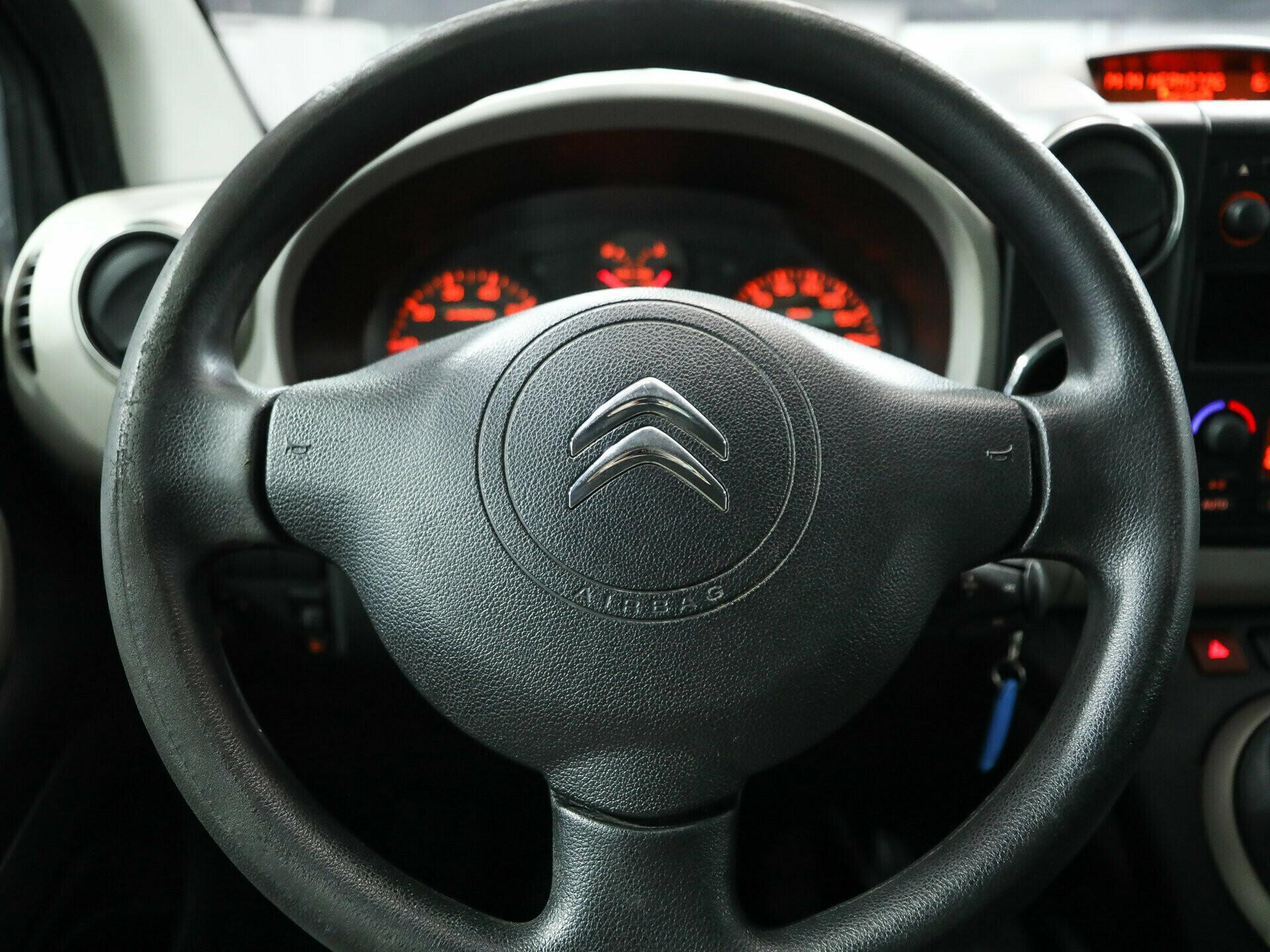 фото автомобиля 5