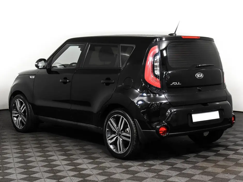 «Авто на Неве»