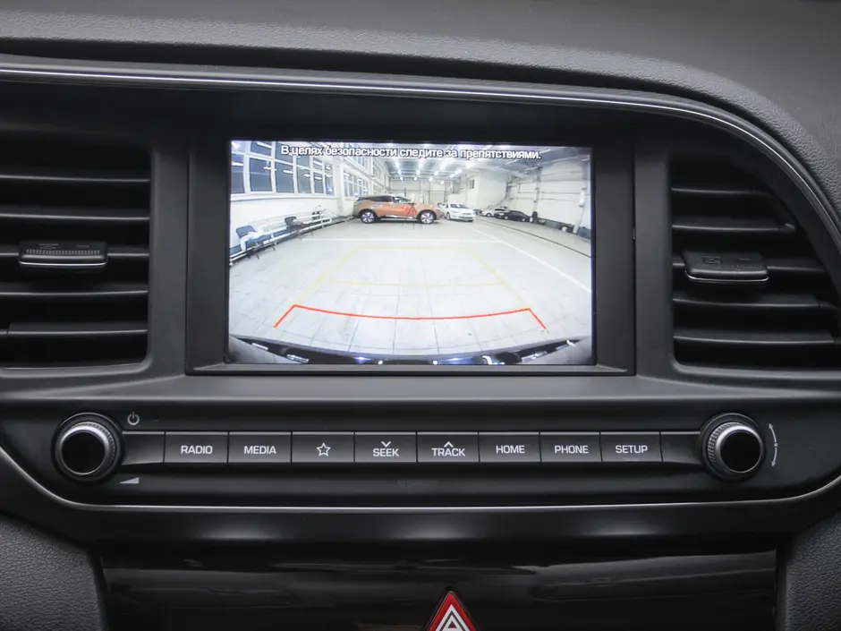 «Авто на Неве»