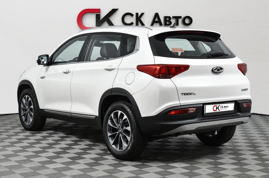 фото автомобиля 3