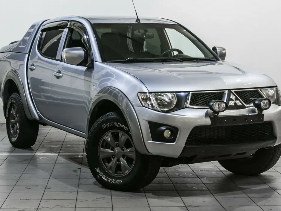 «Авто на Неве»