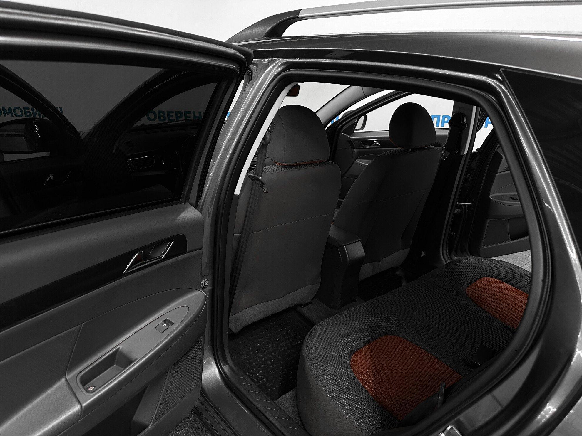 фото автомобиля 12