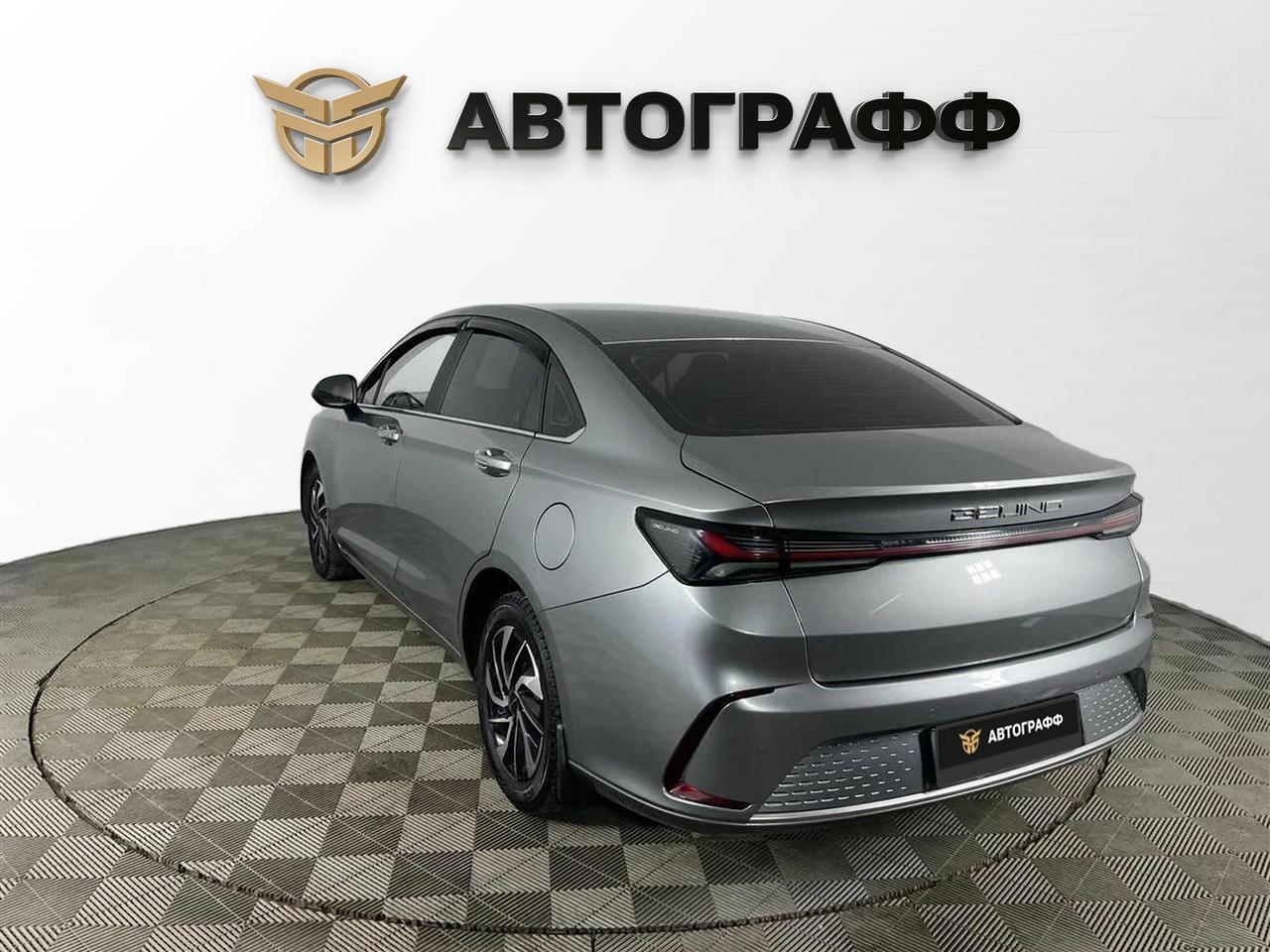 фото автомобиля 3