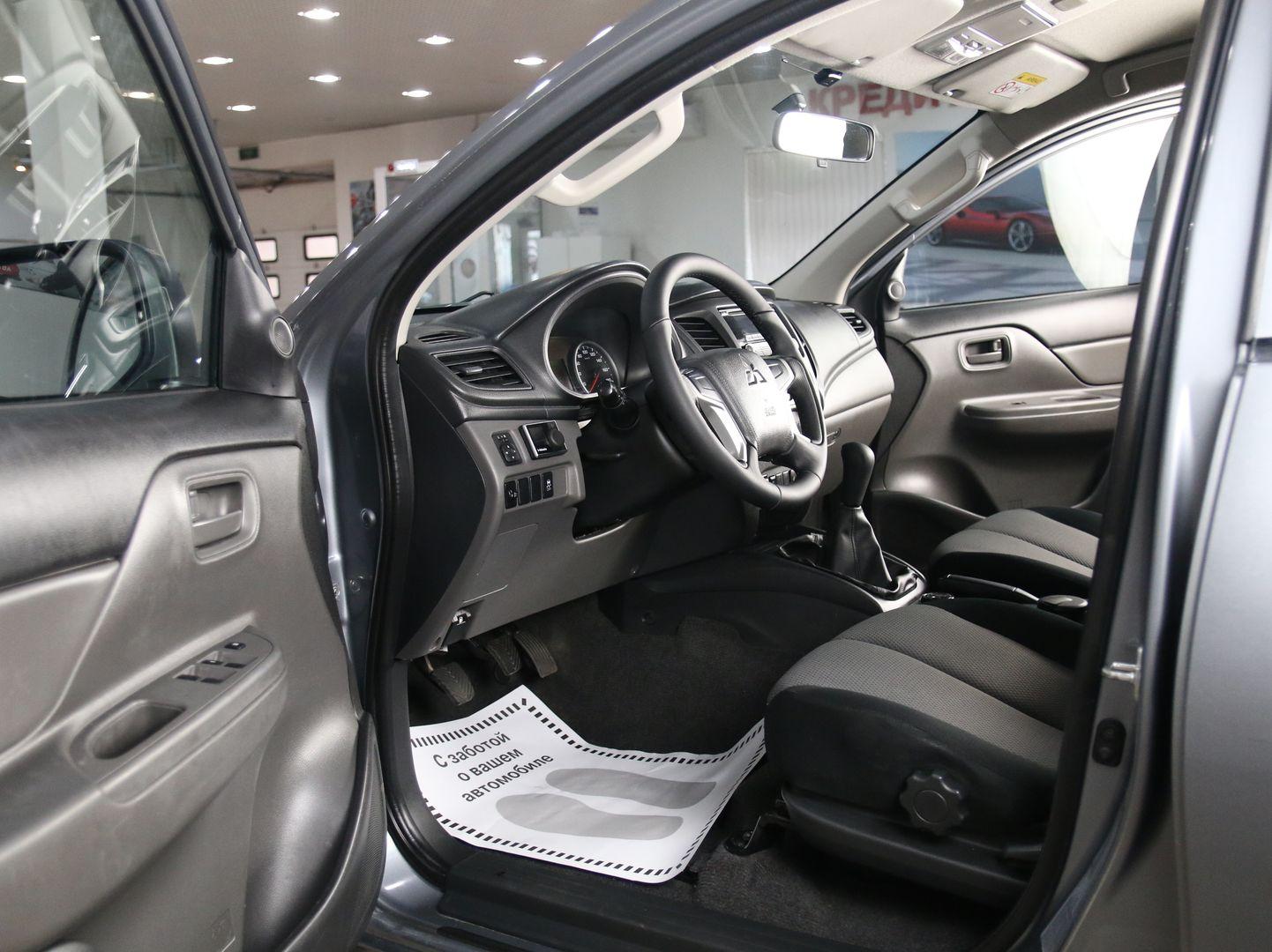 фото автомобиля 6