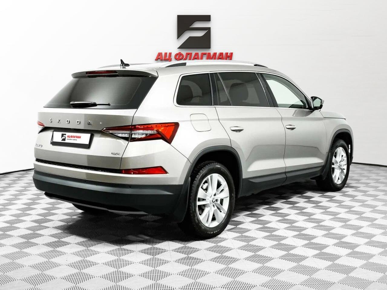 фото автомобиля 1