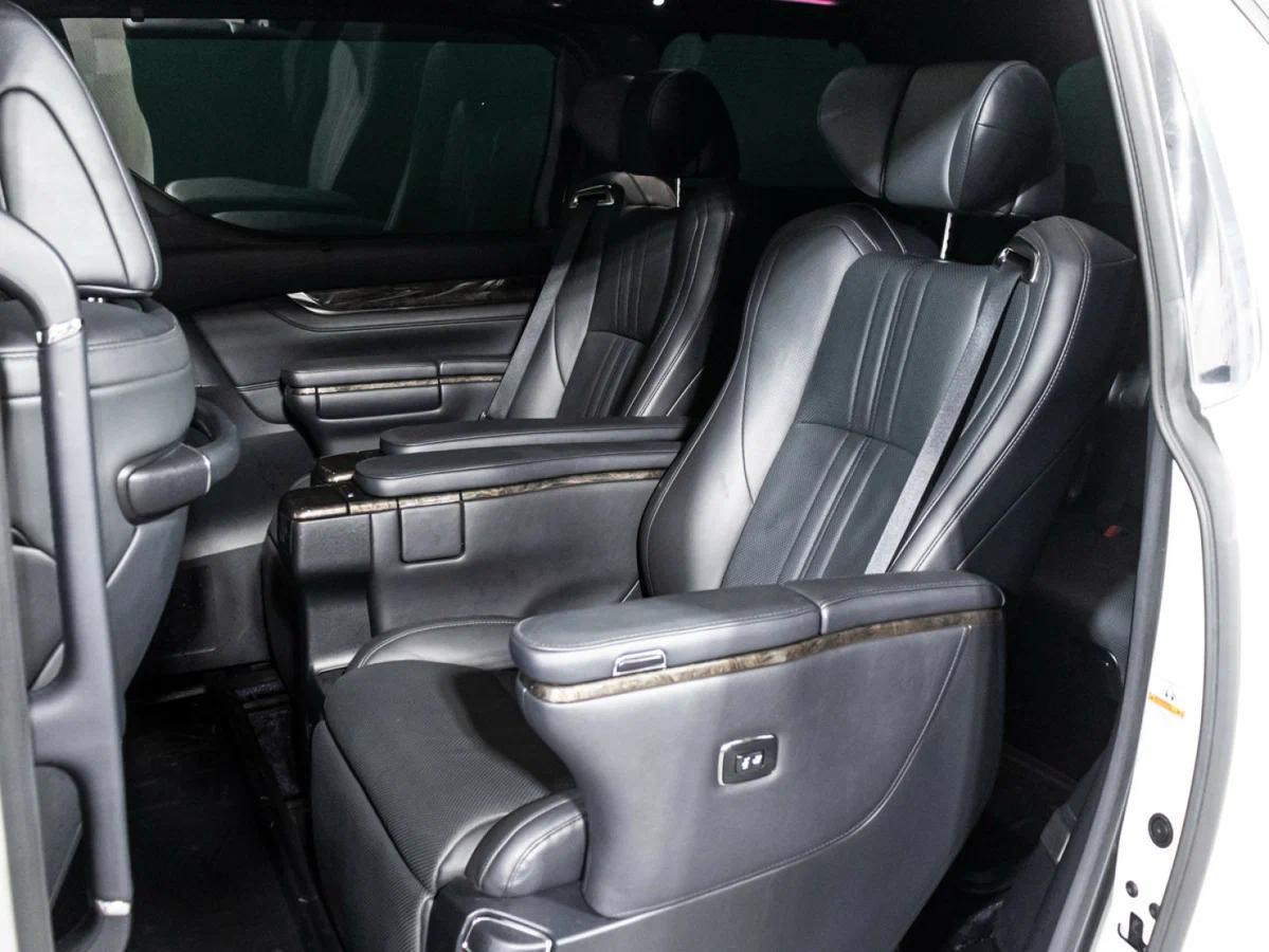 фото автомобиля 11