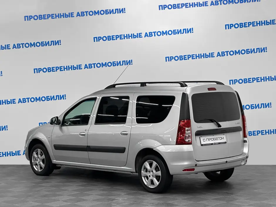 «Авто на Неве»