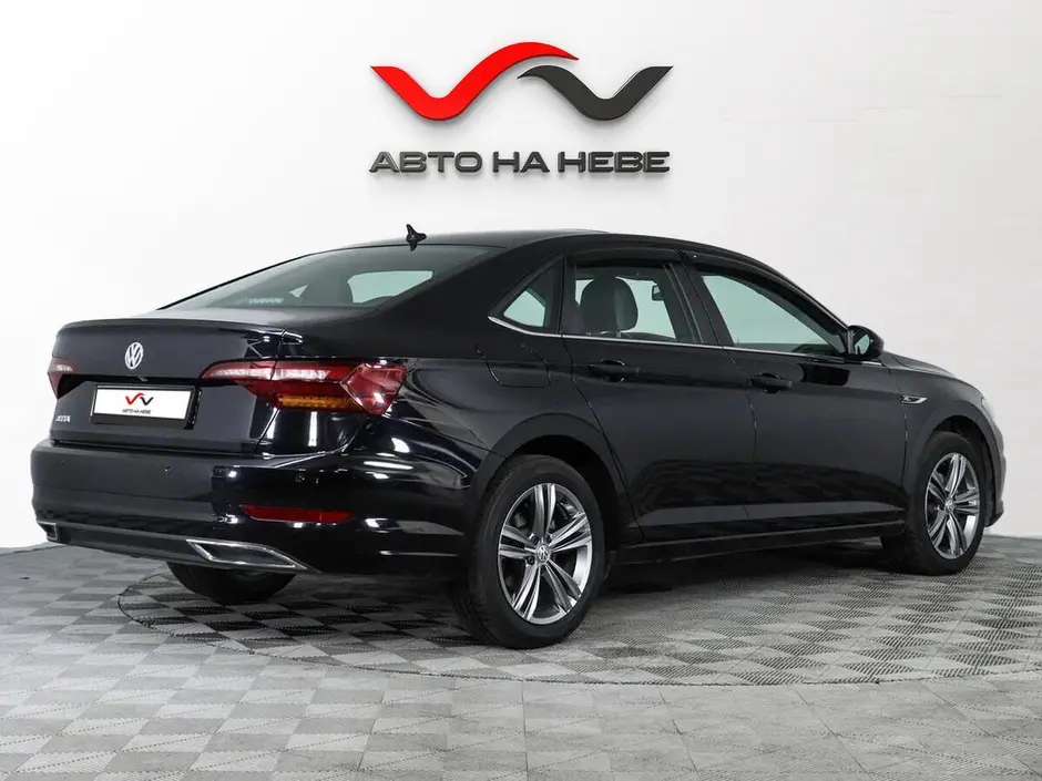 «Авто на Неве»