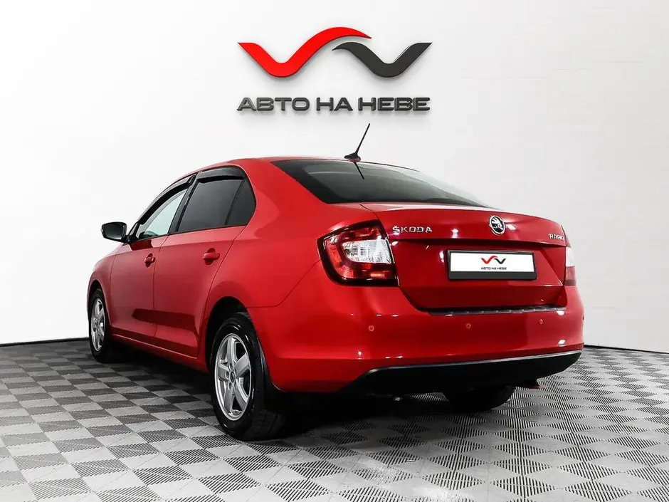 «Авто на Неве»