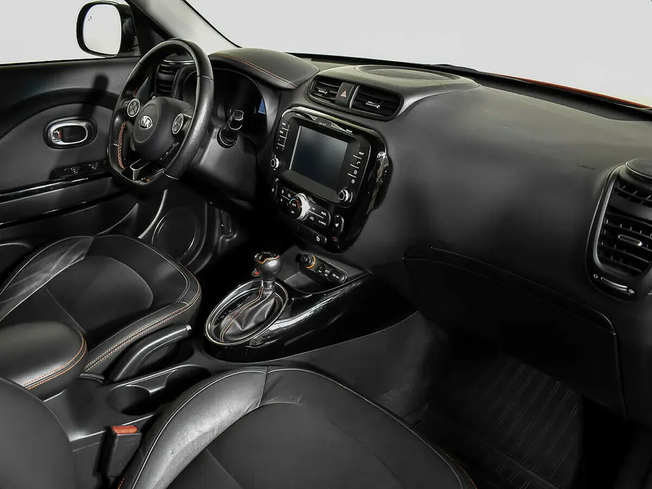 «Авто на Неве»