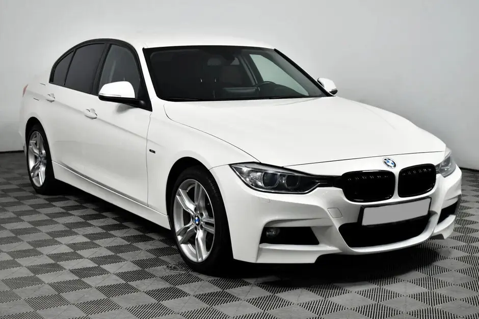 «Авто на Неве»