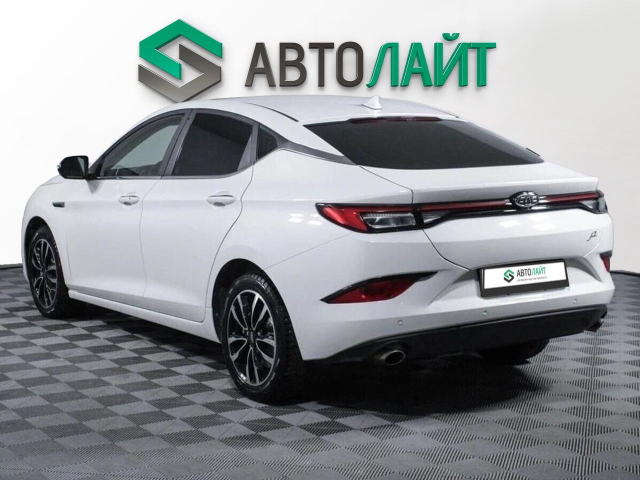 фото автомобиля 3