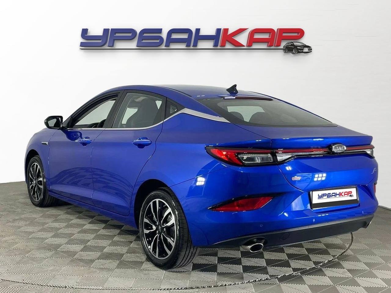 фото автомобиля 3