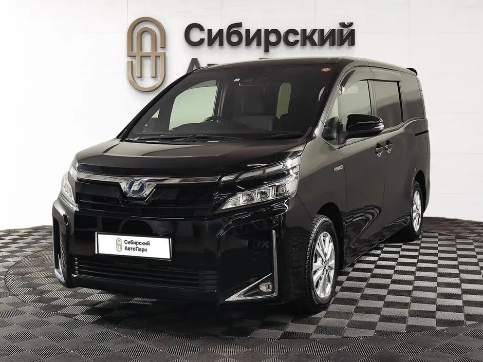 Toyota Voxy, 2018 г.