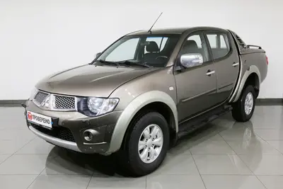 Mitsubishi L200