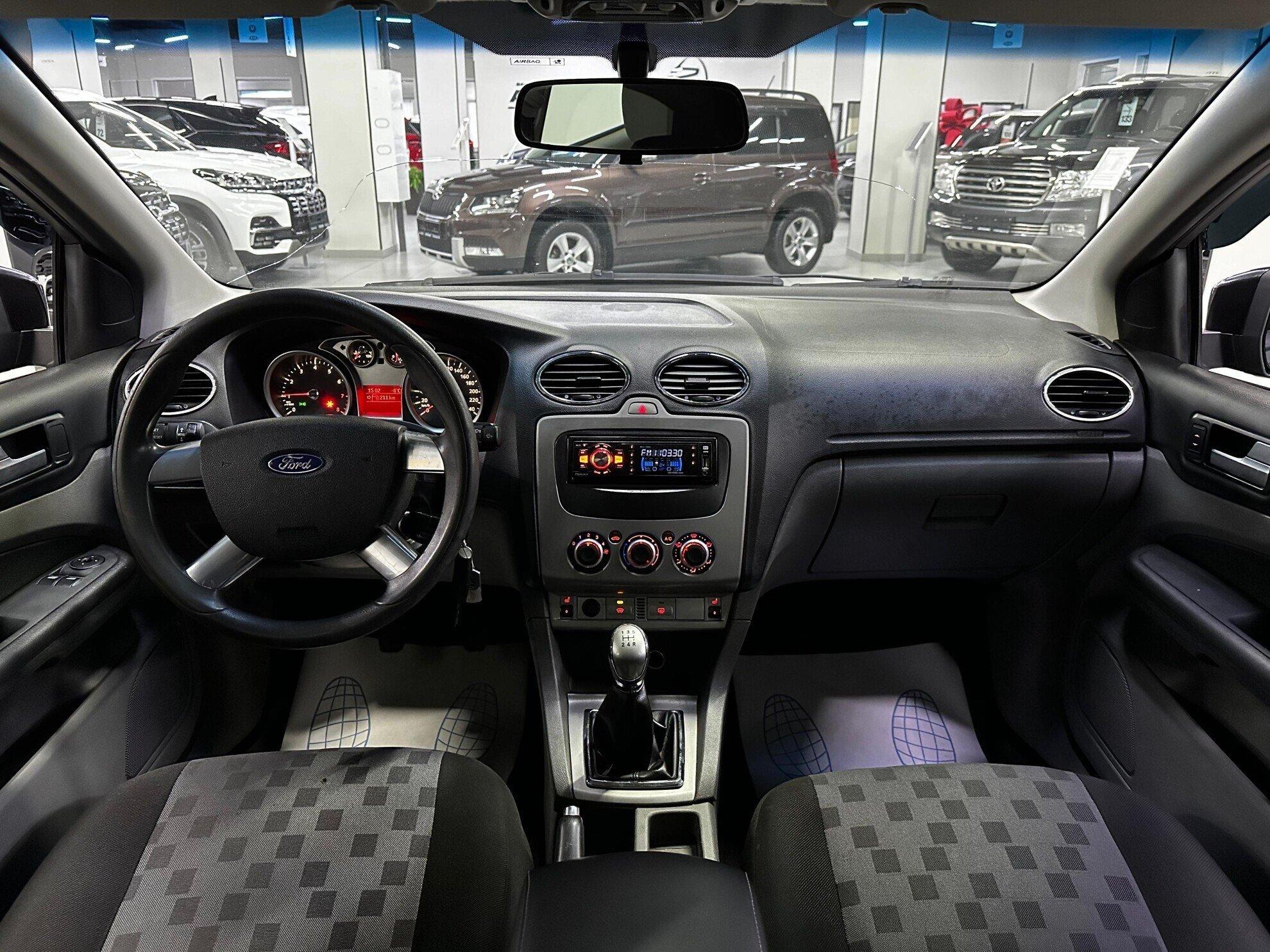 фото автомобиля 12