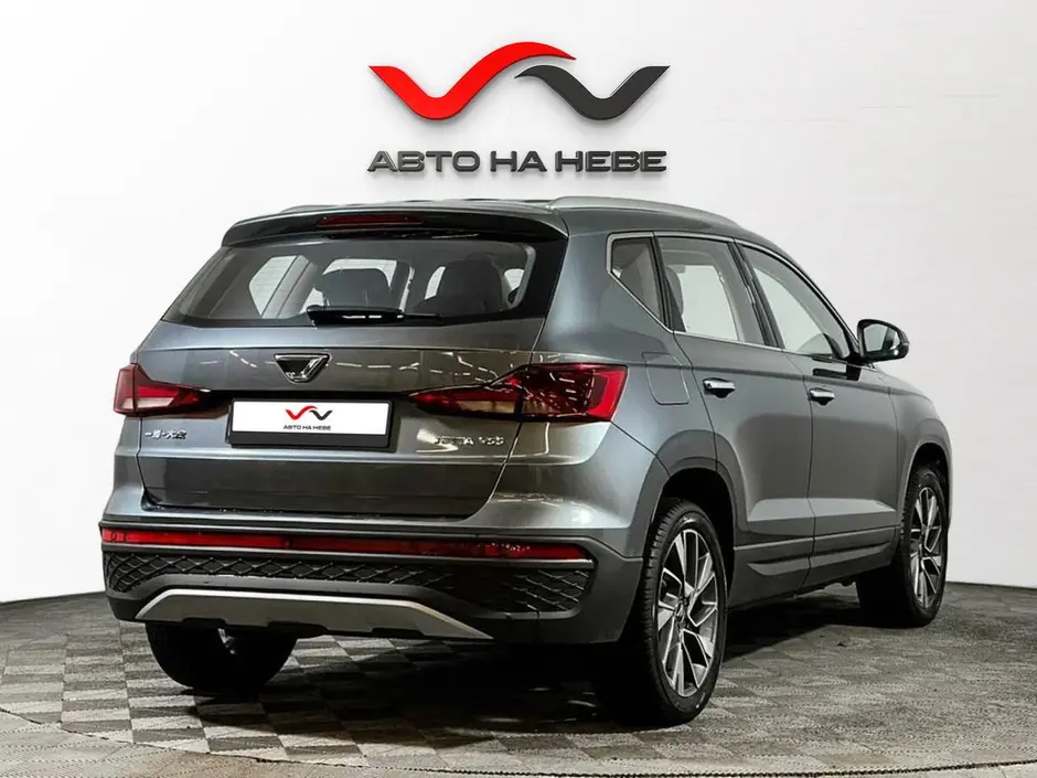 «Авто на Неве»