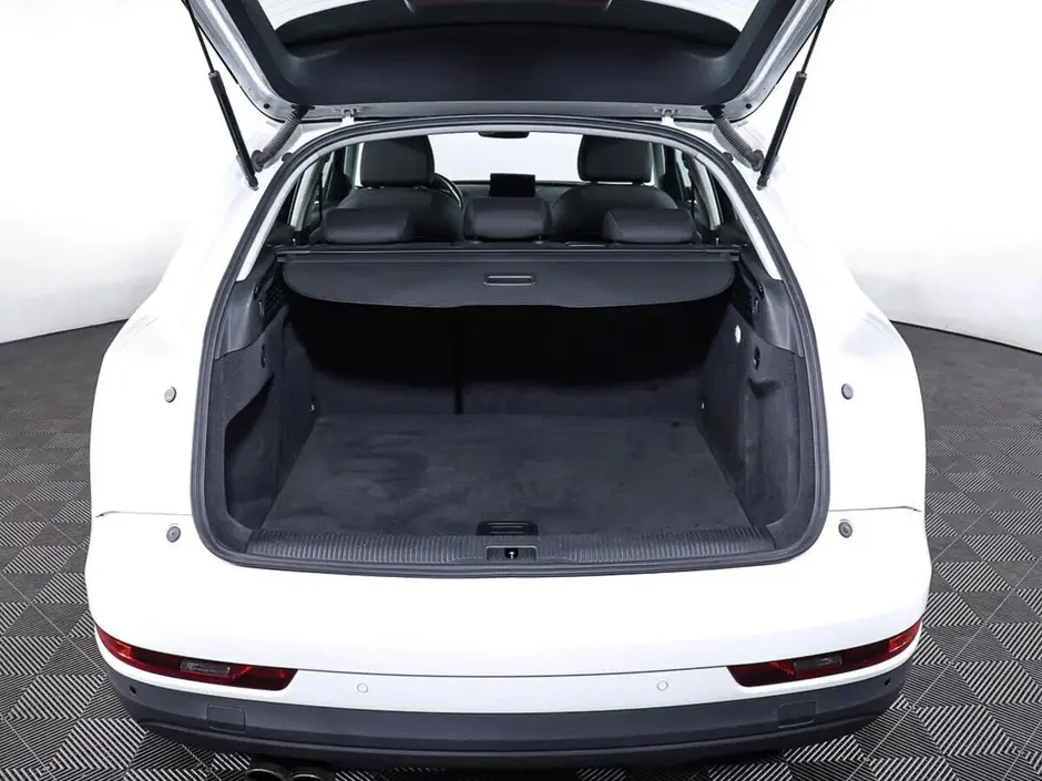 «Авто на Неве»