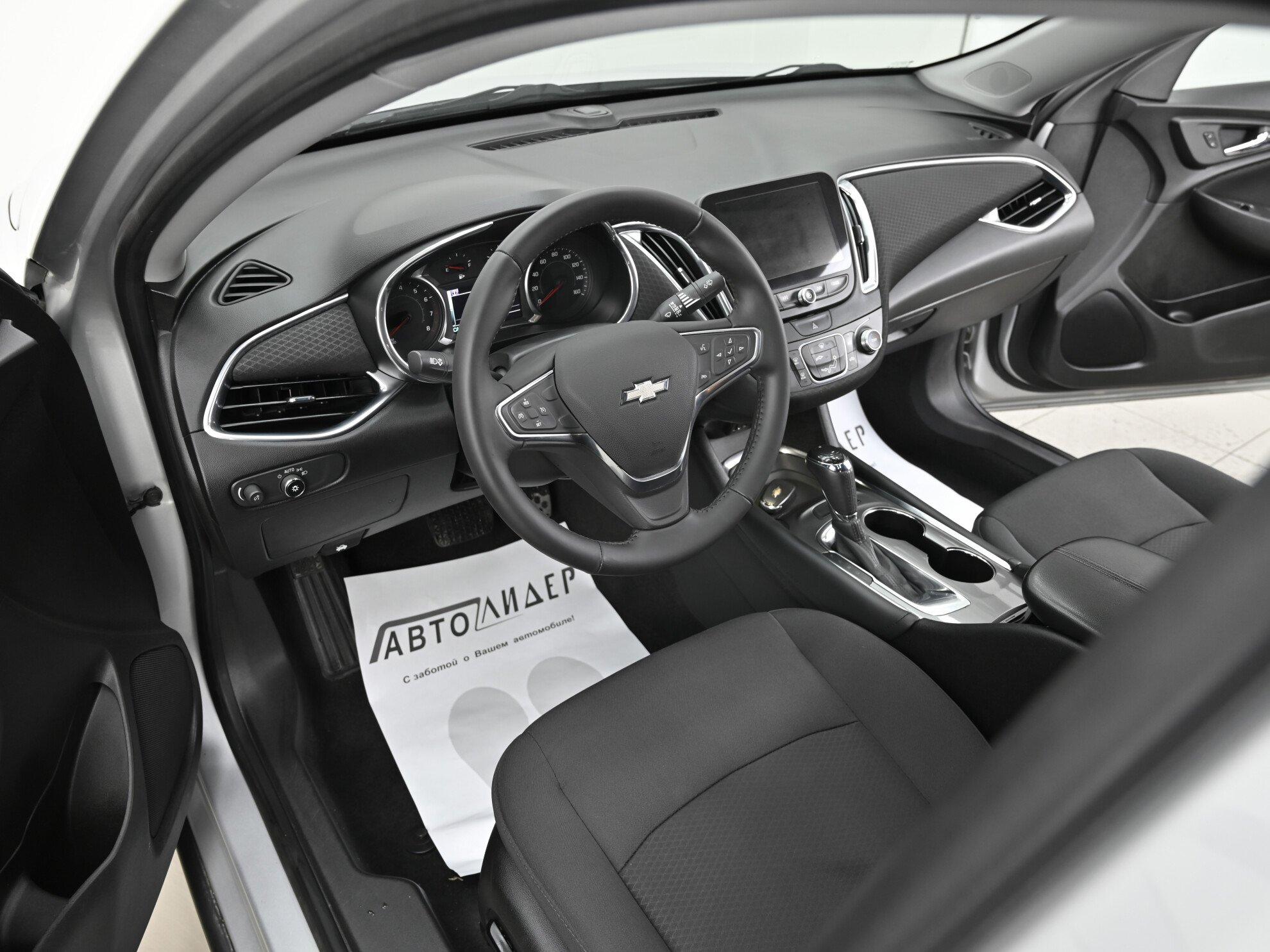 фото автомобиля 11