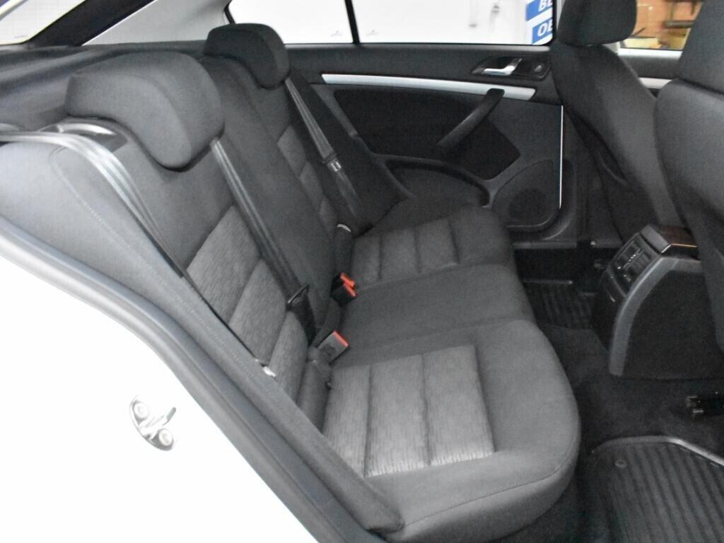 фото автомобиля 10