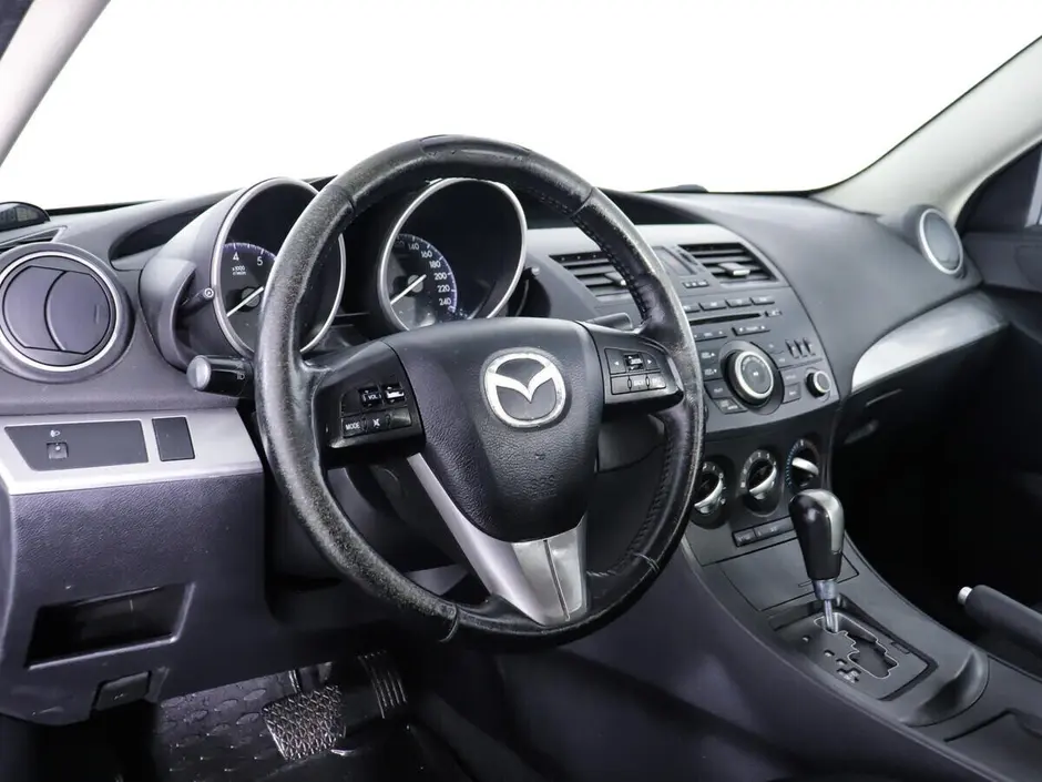 «Авто на Неве»