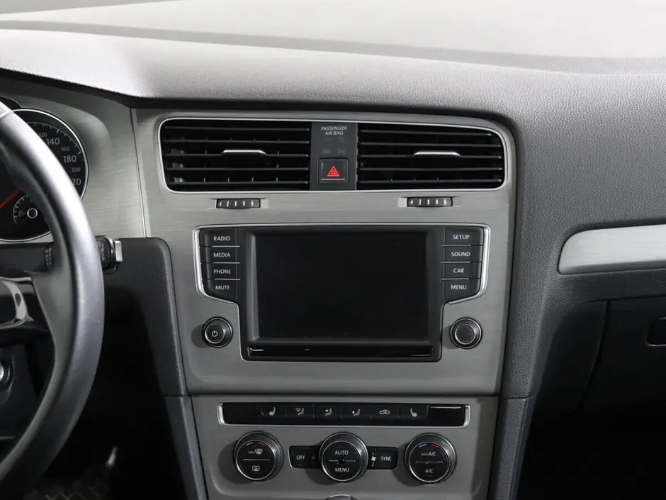 «Авто на Неве»